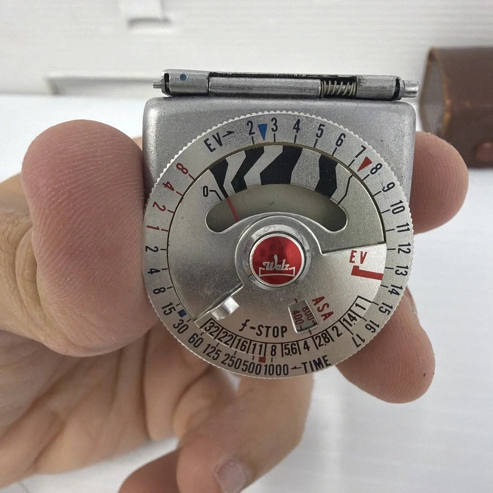 Vintage Walz Micro-Meter Clip-on Exposure Meter in Leather Case